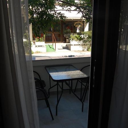 Giorgos Apartments Square Vrasná Zewnętrze zdjęcie