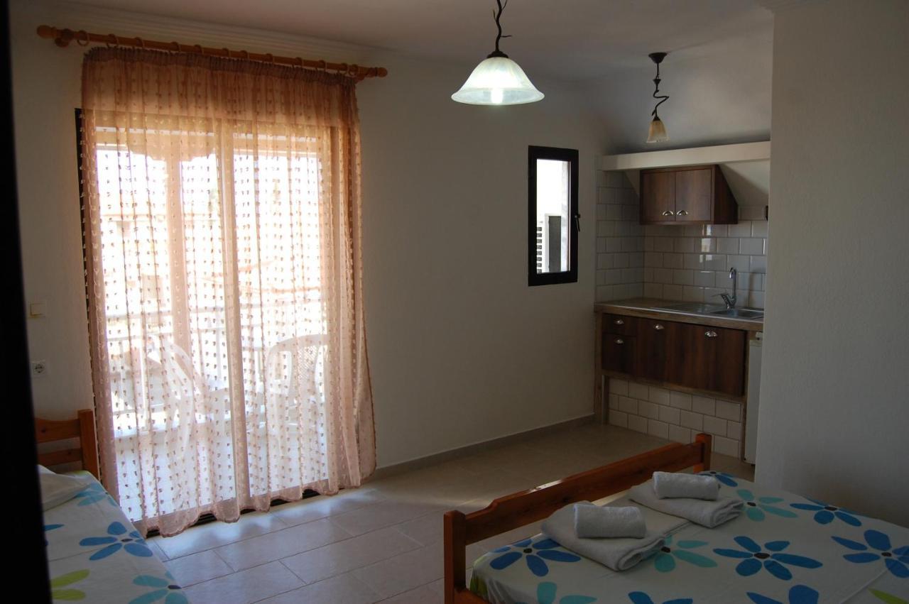Giorgos Apartments Square Vrasná Zewnętrze zdjęcie