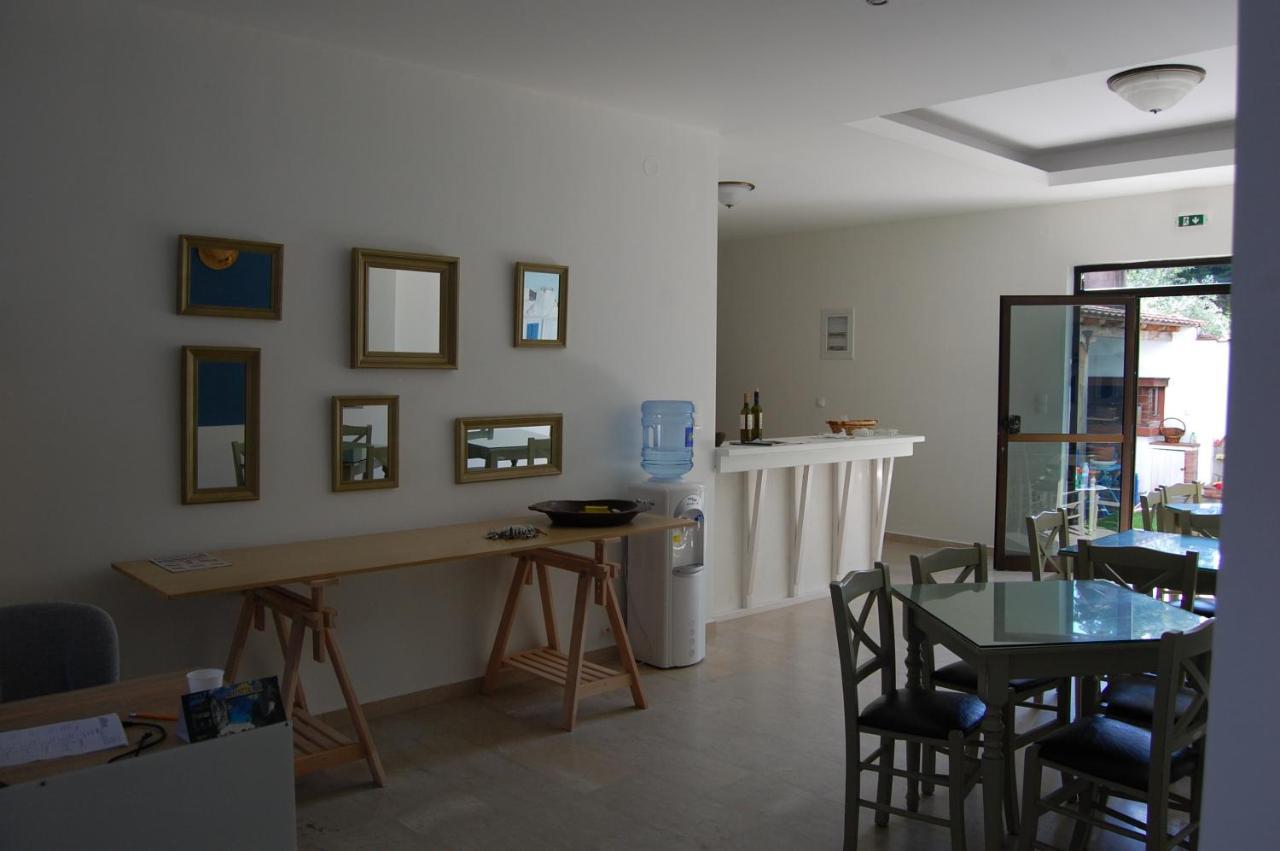 Giorgos Apartments Square Vrasná Zewnętrze zdjęcie